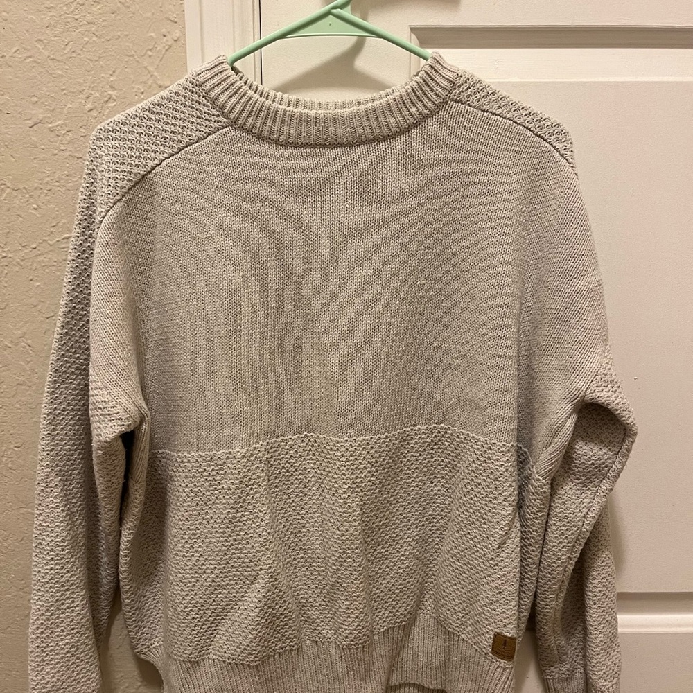 Chic Women's Cream Crewneck Sweater